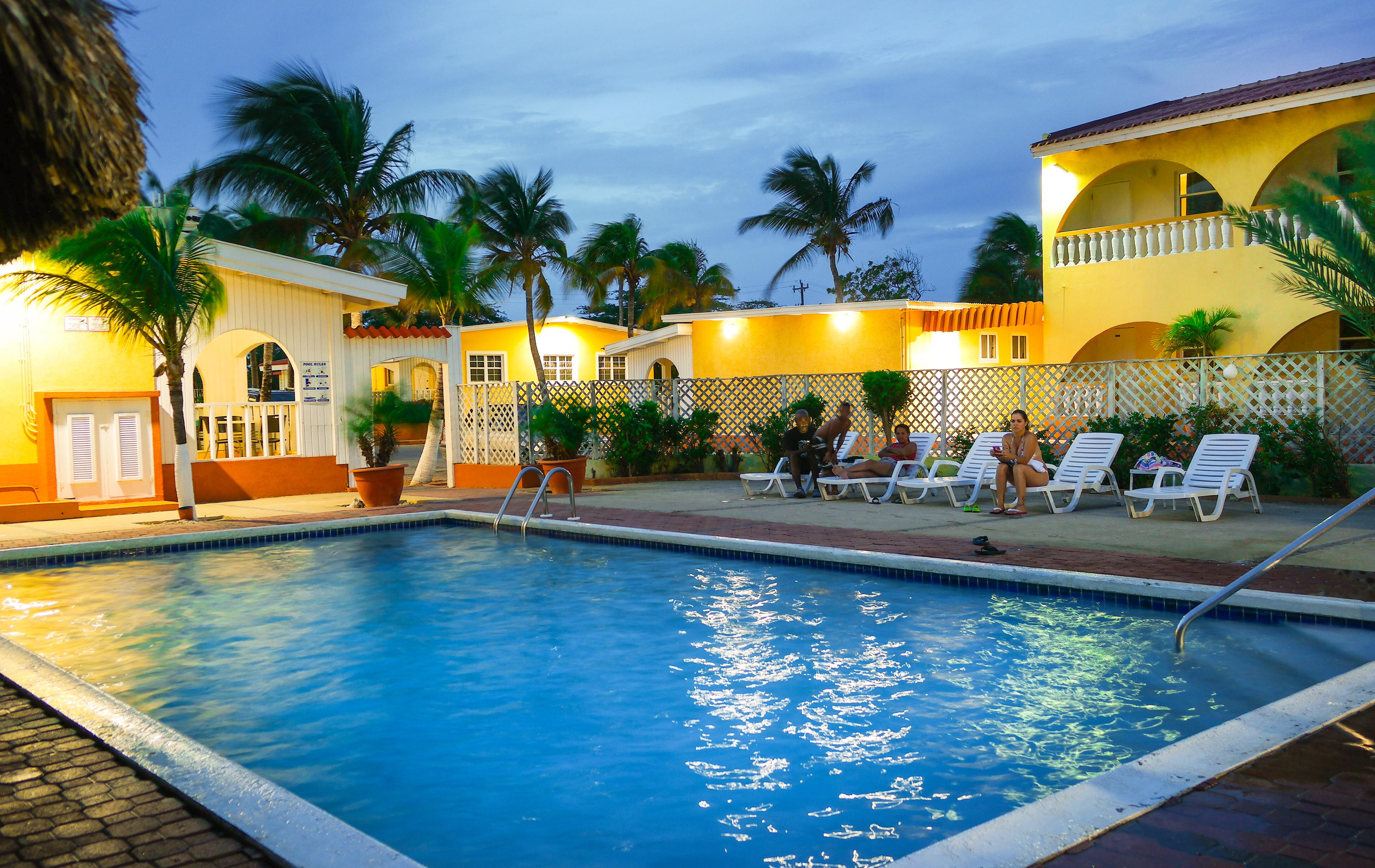 Coconut Inn Palm Beach Eksteriør bilde
