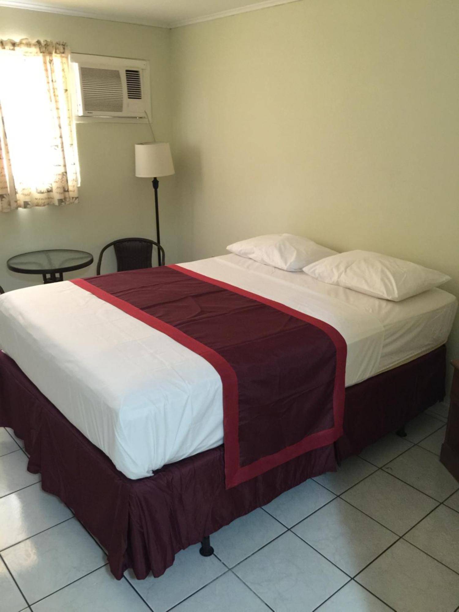 Coconut Inn Palm Beach Rom bilde