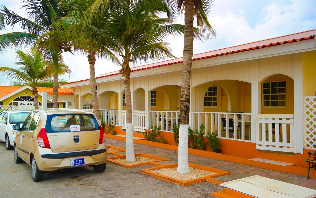 Coconut Inn Palm Beach Eksteriør bilde