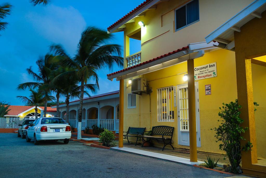 Coconut Inn Palm Beach Eksteriør bilde