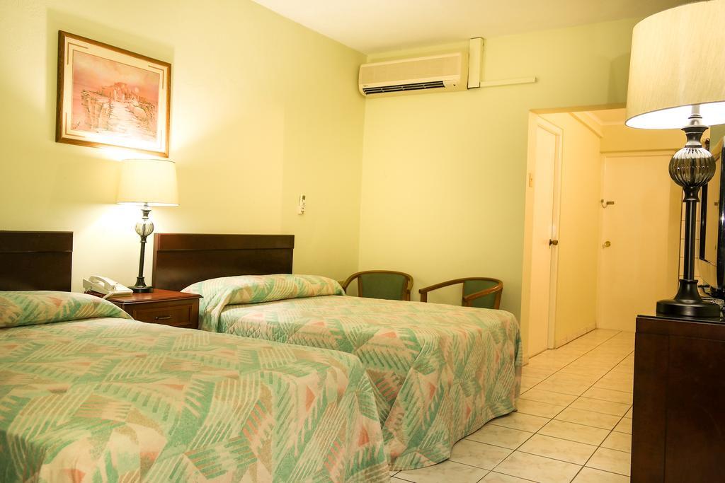 Coconut Inn Palm Beach Eksteriør bilde